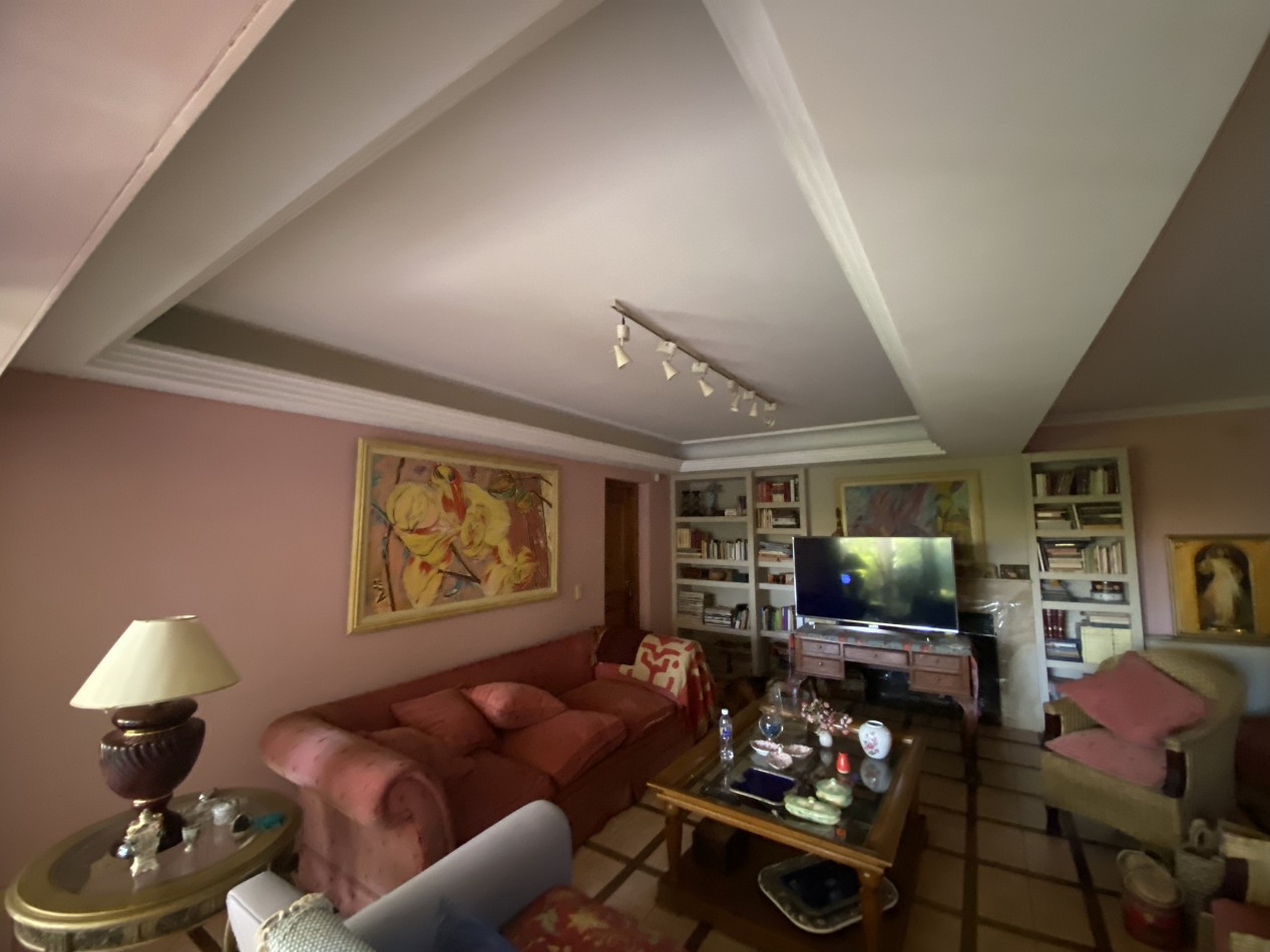 INMOESTATE VENDE RESIDENCIA EN CHACRAS DE CORIA, MENDOZA