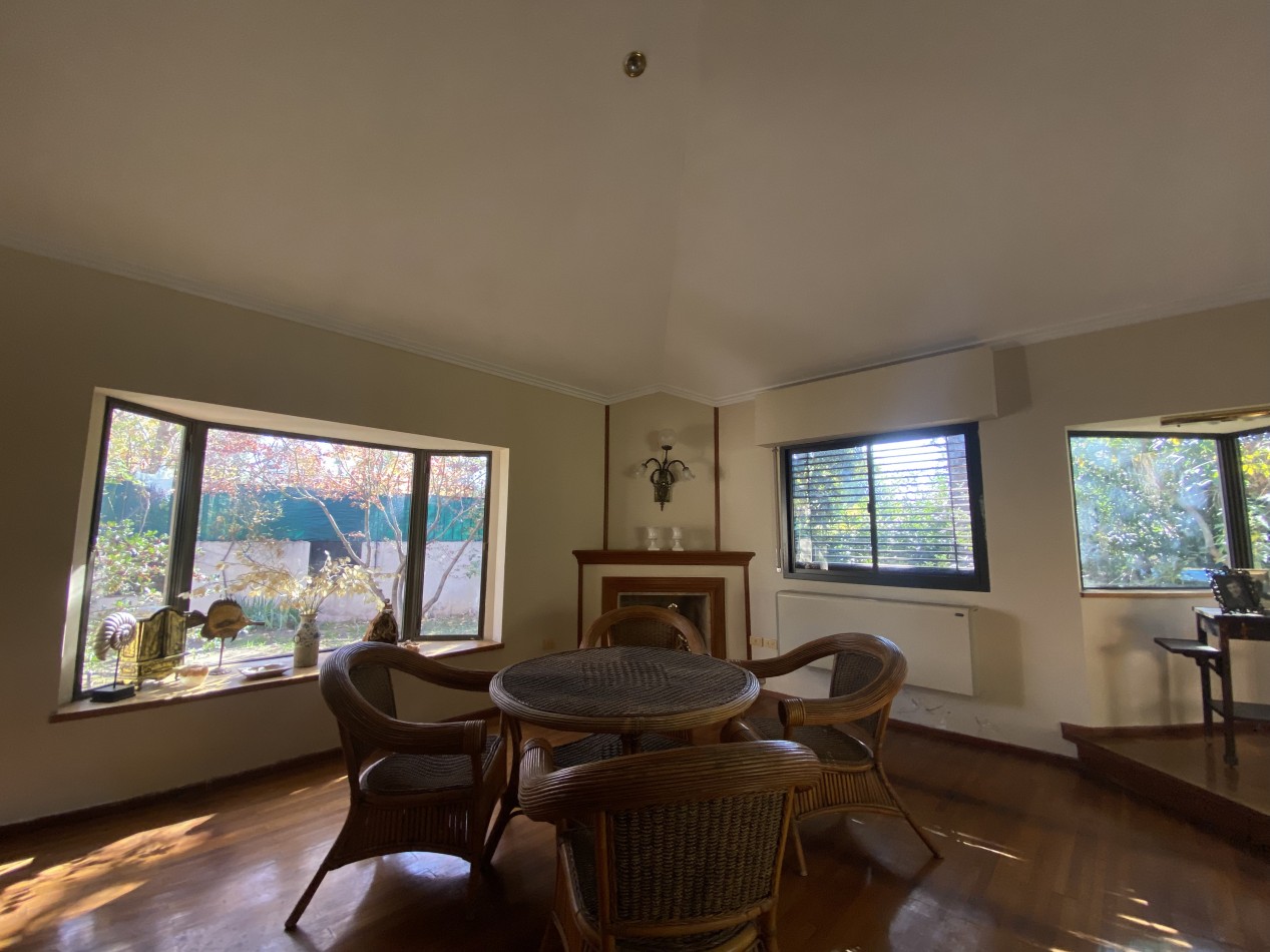 INMOESTATE VENDE RESIDENCIA EN CHACRAS DE CORIA, MENDOZA