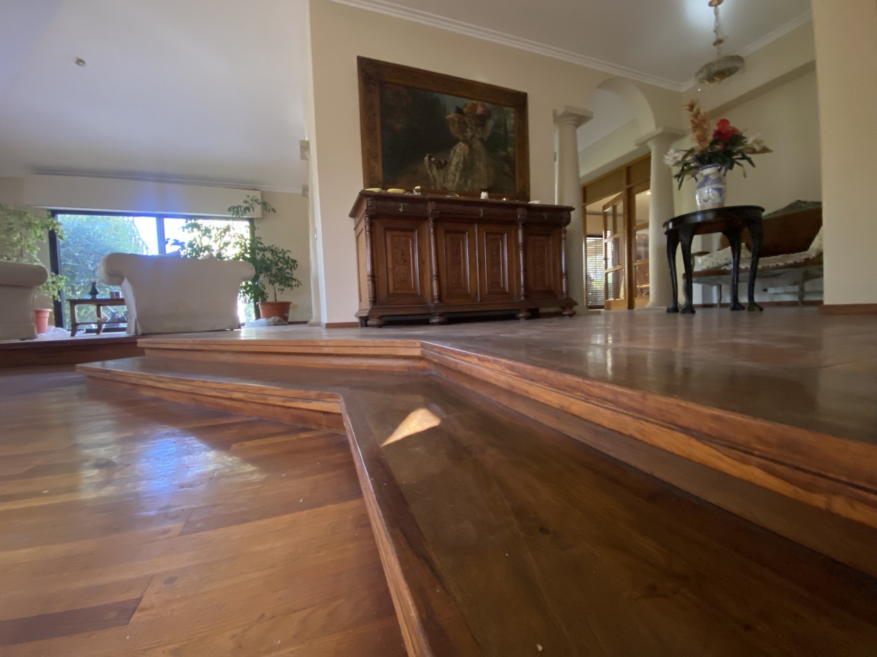 INMOESTATE VENDE RESIDENCIA EN CHACRAS DE CORIA, MENDOZA