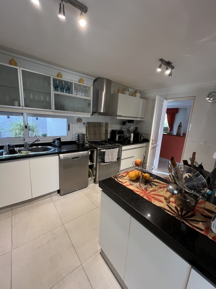 INMOESTATE VENDE CONJUNTO RESIDENCIAL EN CHACRAS DE CORIA, LUJAN DE CUYO, MENDOZA