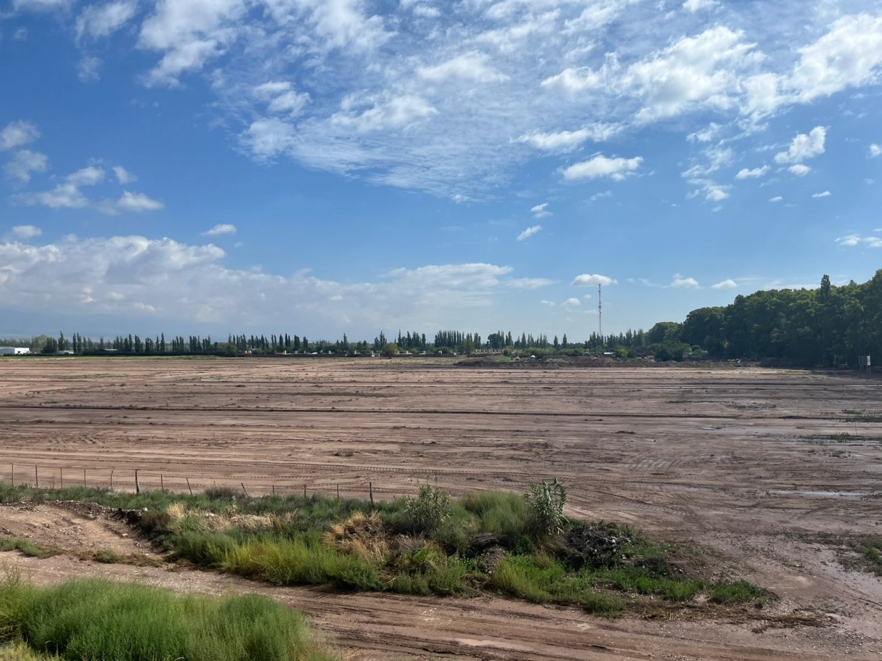 INMOESTATE VENDE LOTES EN EL BARRIO LAS CUMBRES, LUJAN DE CUYO, MENDOZA