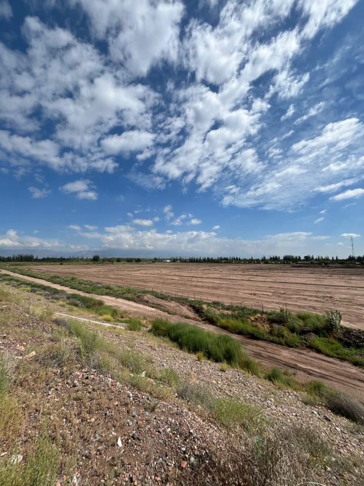 INMOESTATE VENDE LOTES EN EL BARRIO LAS CUMBRES, LUJAN DE CUYO, MENDOZA