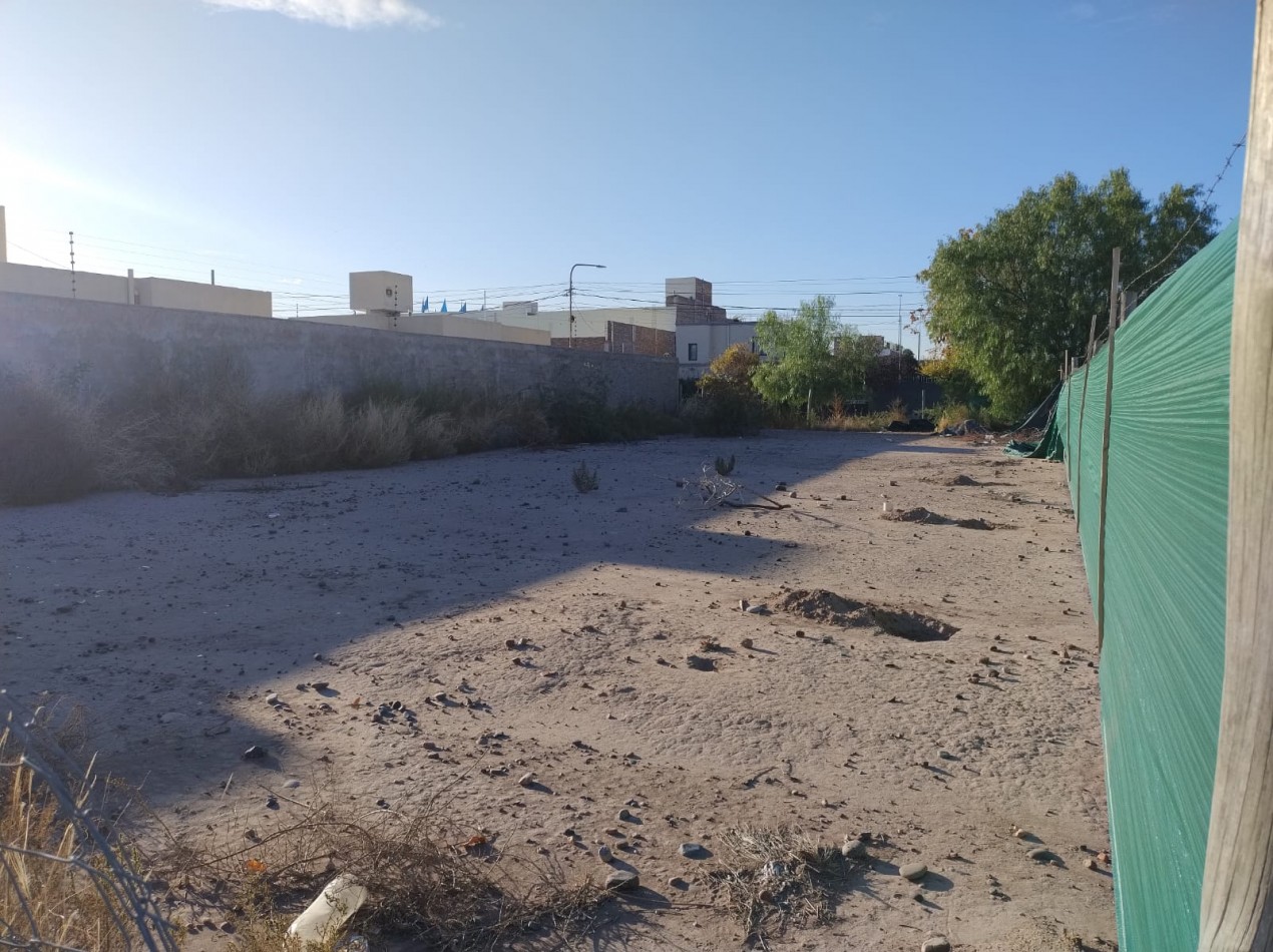 INMOESTATE VENDE LOTE EN BARRIO VIEJO TONEL 2, MAIPU, MENDOZA 
