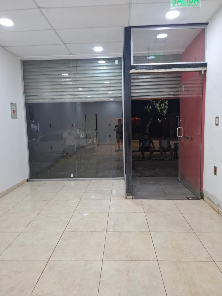 INMOESTATE VENDE 4 LOCALES COMERCIALES EN EL SAUCE, GUAYMALLEN, MENDOZA