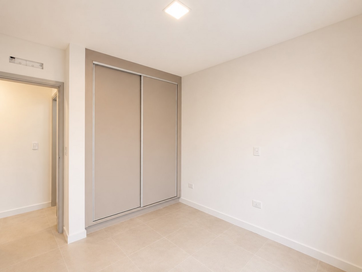 INMOESTATE VENDE CASA A ESTRENAR EN BARRIO LAR DE VIEYTES 2 - MAIPU, MENDOZA