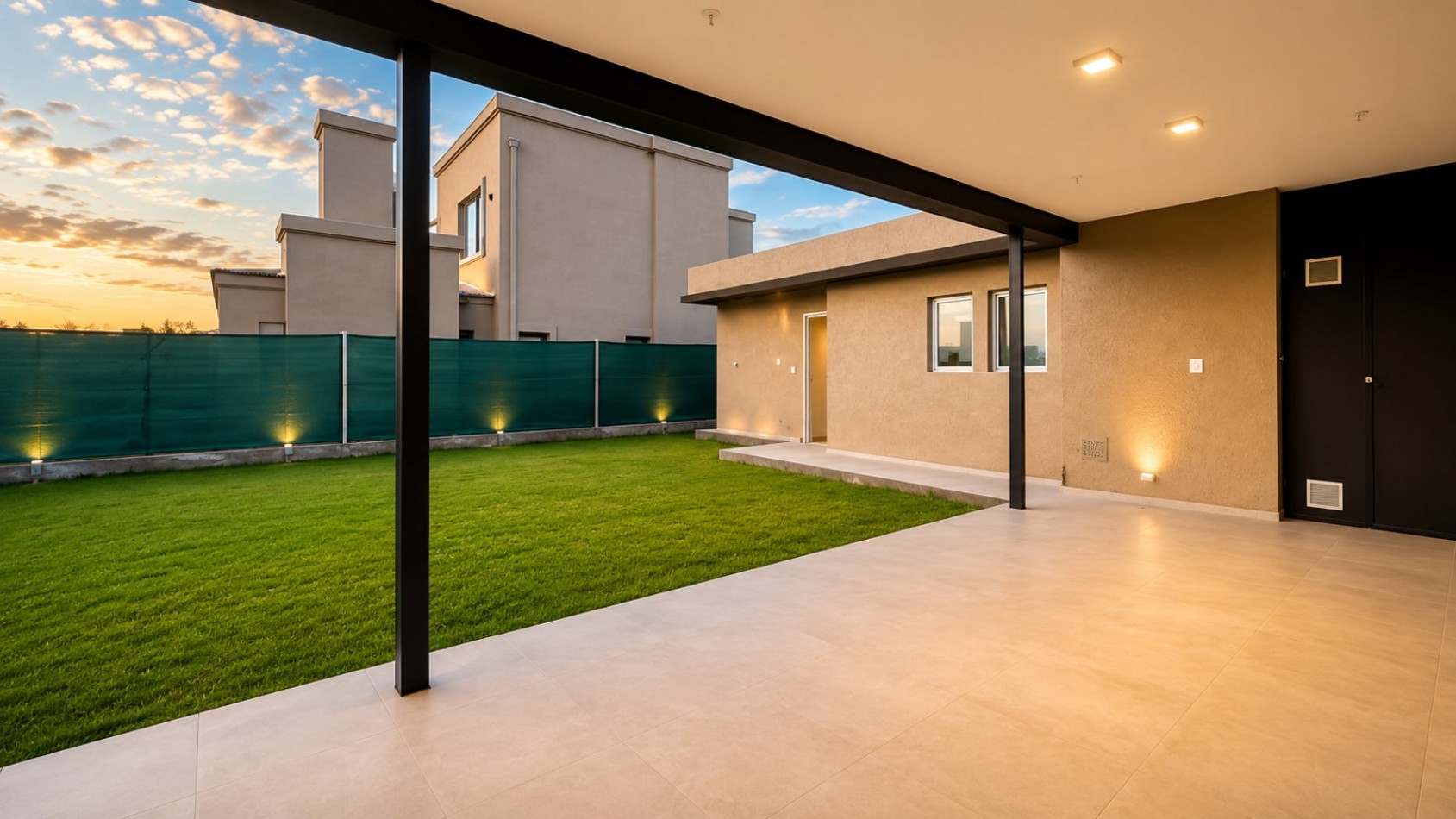 INMOESTATE VENDE CASA A ESTRENAR EN BARRIO LAR DE VIEYTES 2 - MAIPU, MENDOZA