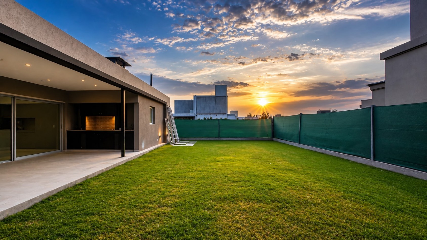 INMOESTATE VENDE CASA A ESTRENAR EN BARRIO LAR DE VIEYTES 2 - MAIPU, MENDOZA