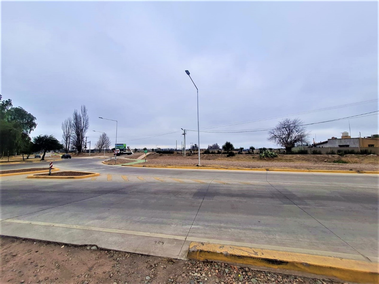 INMOESTATE VENDE CASA EN VISTALBA, LUJAN DE CUYO, MENDOZA