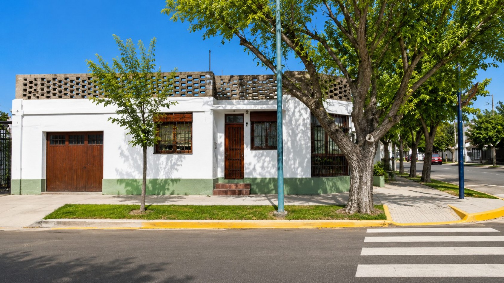 INMOESTATE VENDE CASA EN GODOY CRUZ, MENDOZA