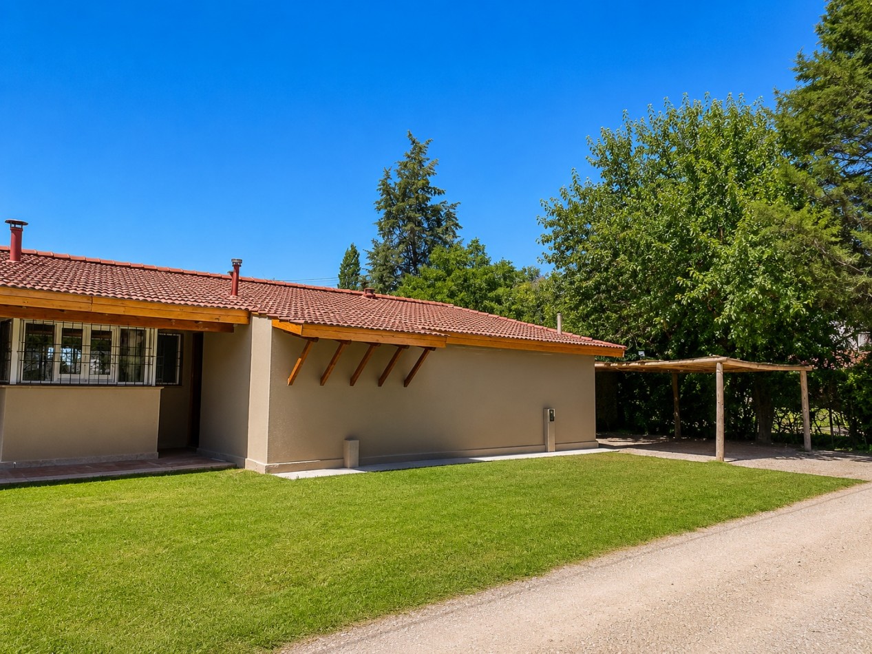 INMOESTATE VENDE CASA EN CALLEJON PRIVADO, ALTO DORREGO, GUAYMALLEN, MENDOZA