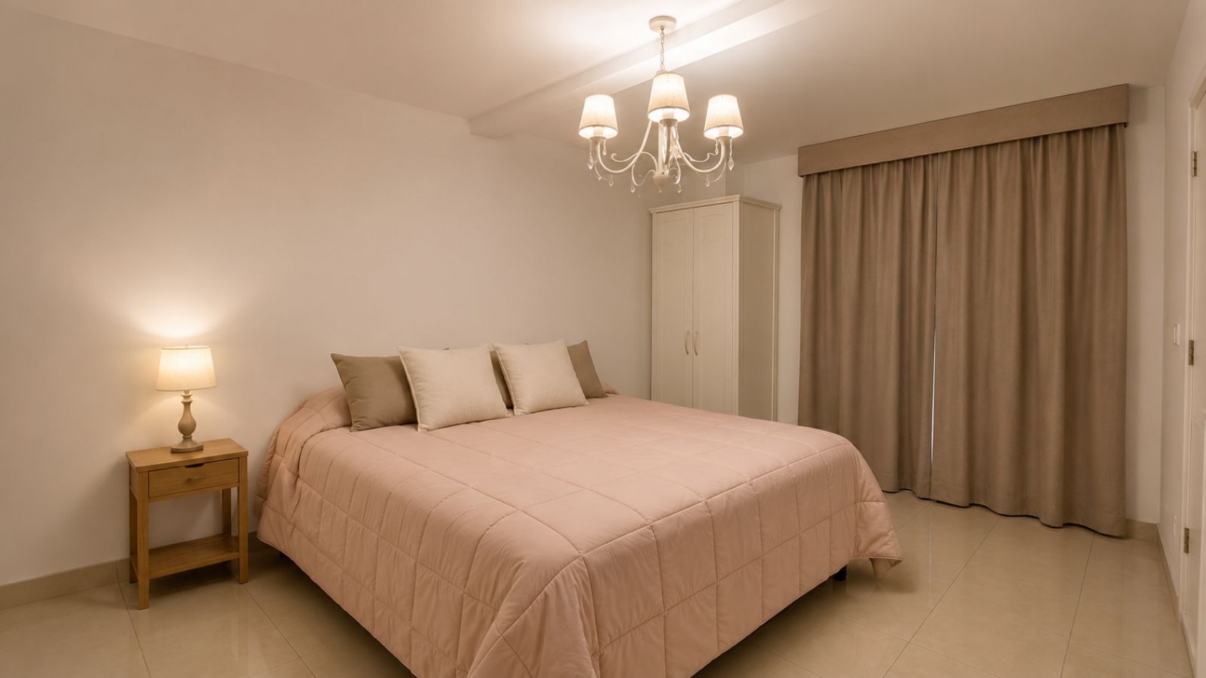 INMOESTATE VENDE CASA EN BARRIO DALVIAN, LAS HERAS, MENDOZA