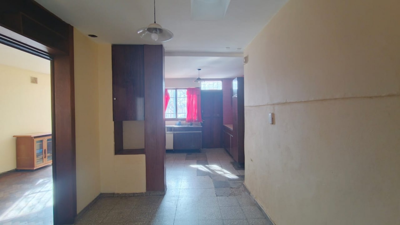 INMOESTATE VENDE CASA EN GODOY CRUZ, MENDOZA