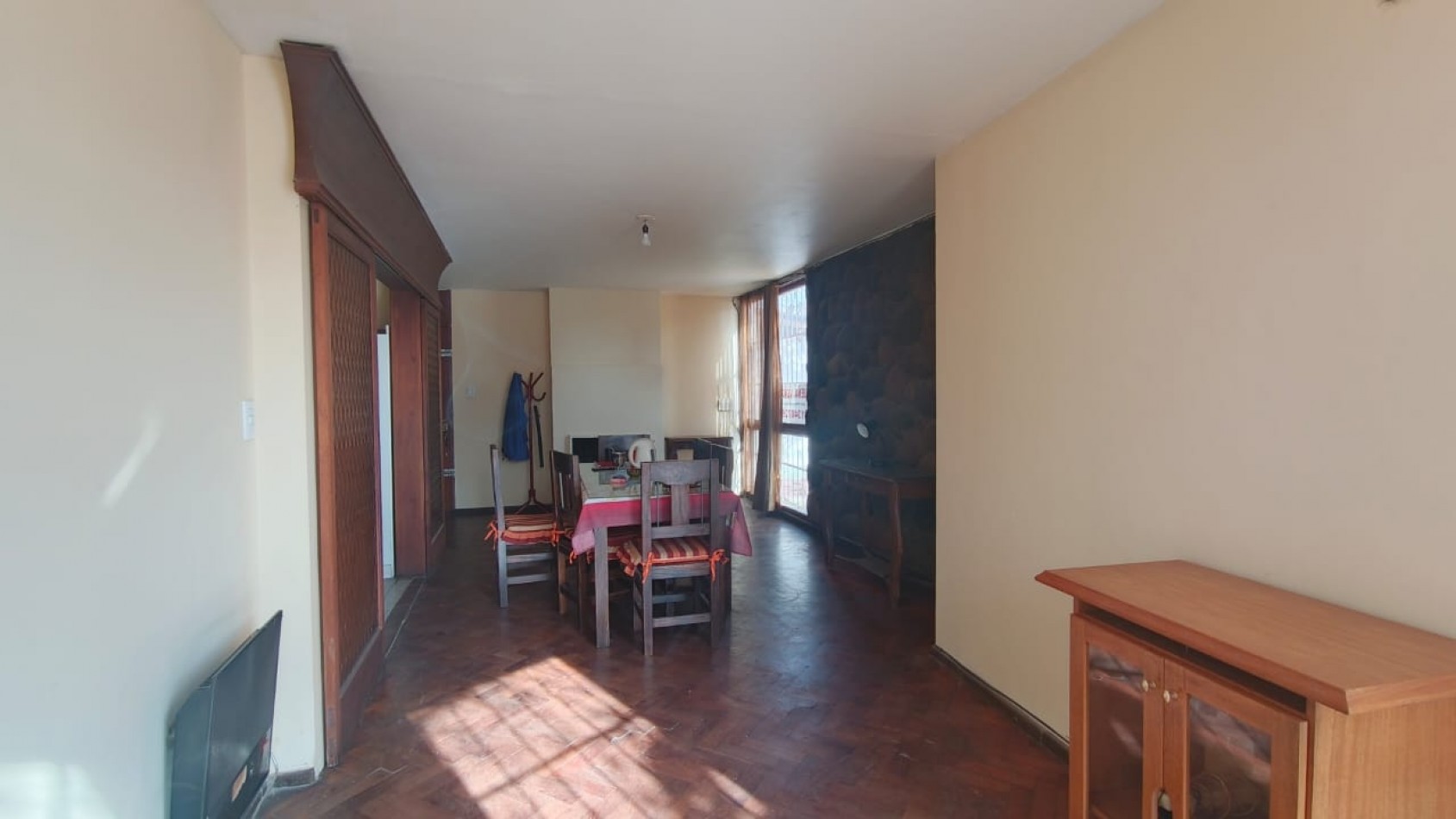 INMOESTATE VENDE CASA EN GODOY CRUZ, MENDOZA