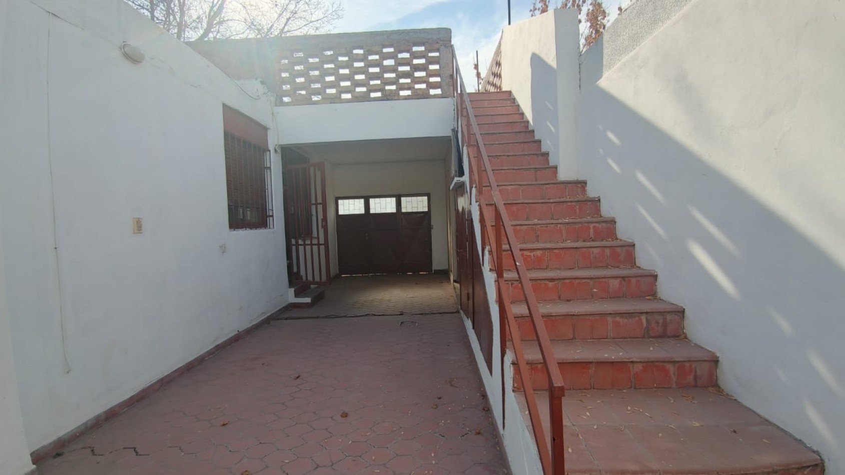 INMOESTATE VENDE CASA EN GODOY CRUZ, MENDOZA