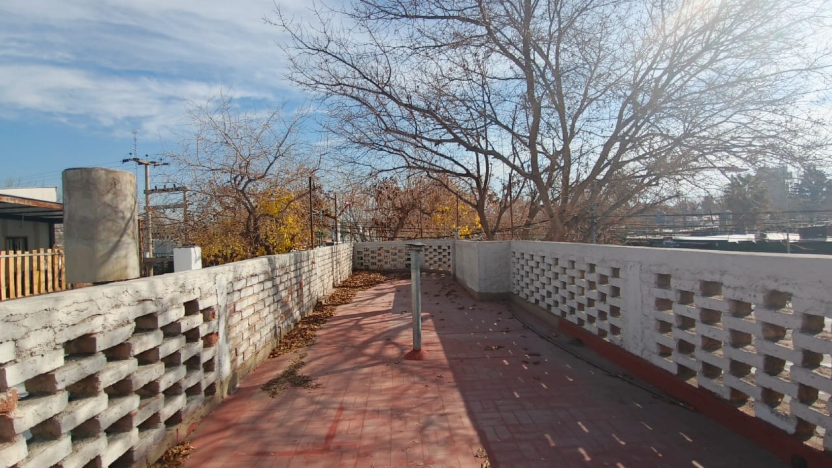 INMOESTATE VENDE CASA EN GODOY CRUZ, MENDOZA