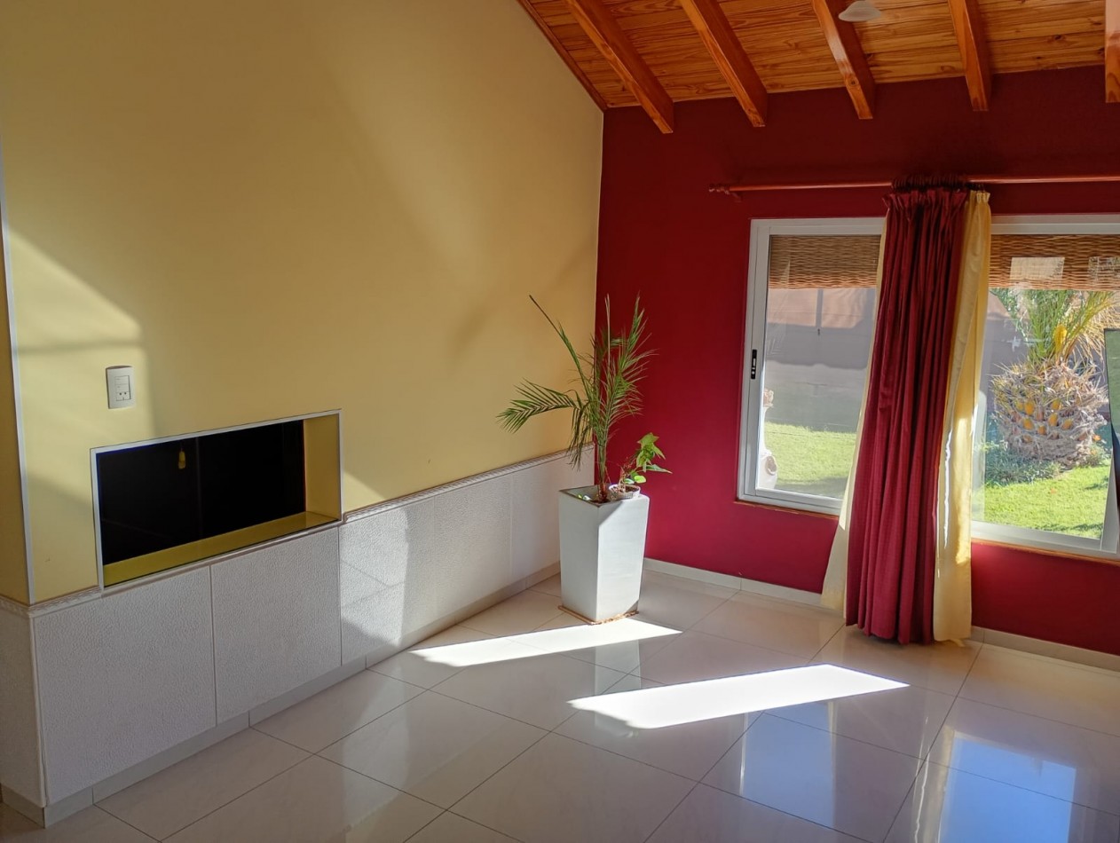 INMOESTATE VENDE CASA EN MAIPU, MENDOZA