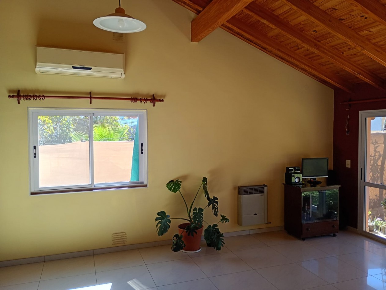 INMOESTATE VENDE CASA EN MAIPU, MENDOZA