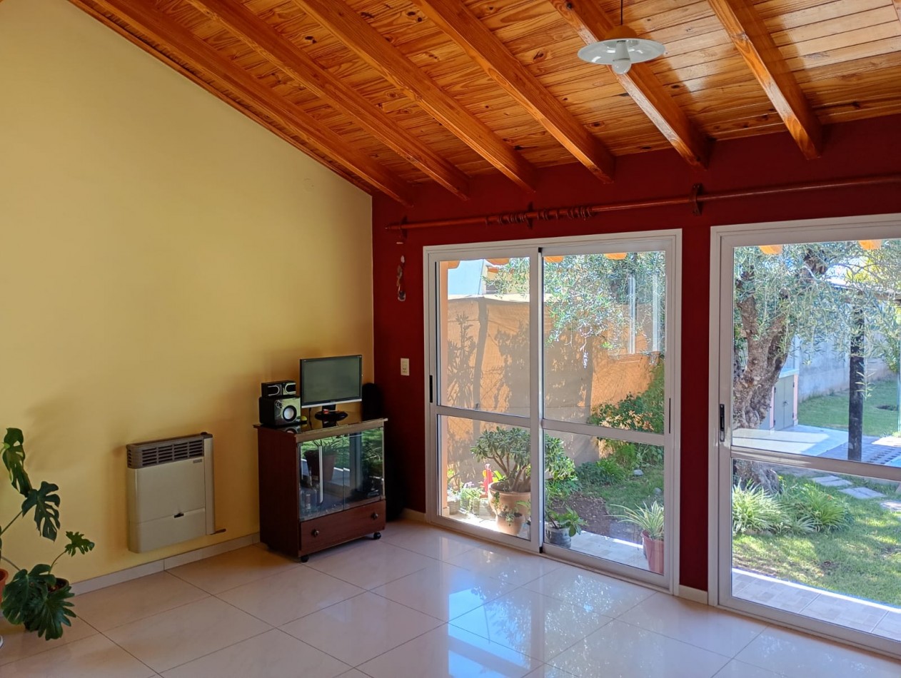 INMOESTATE VENDE CASA EN MAIPU, MENDOZA