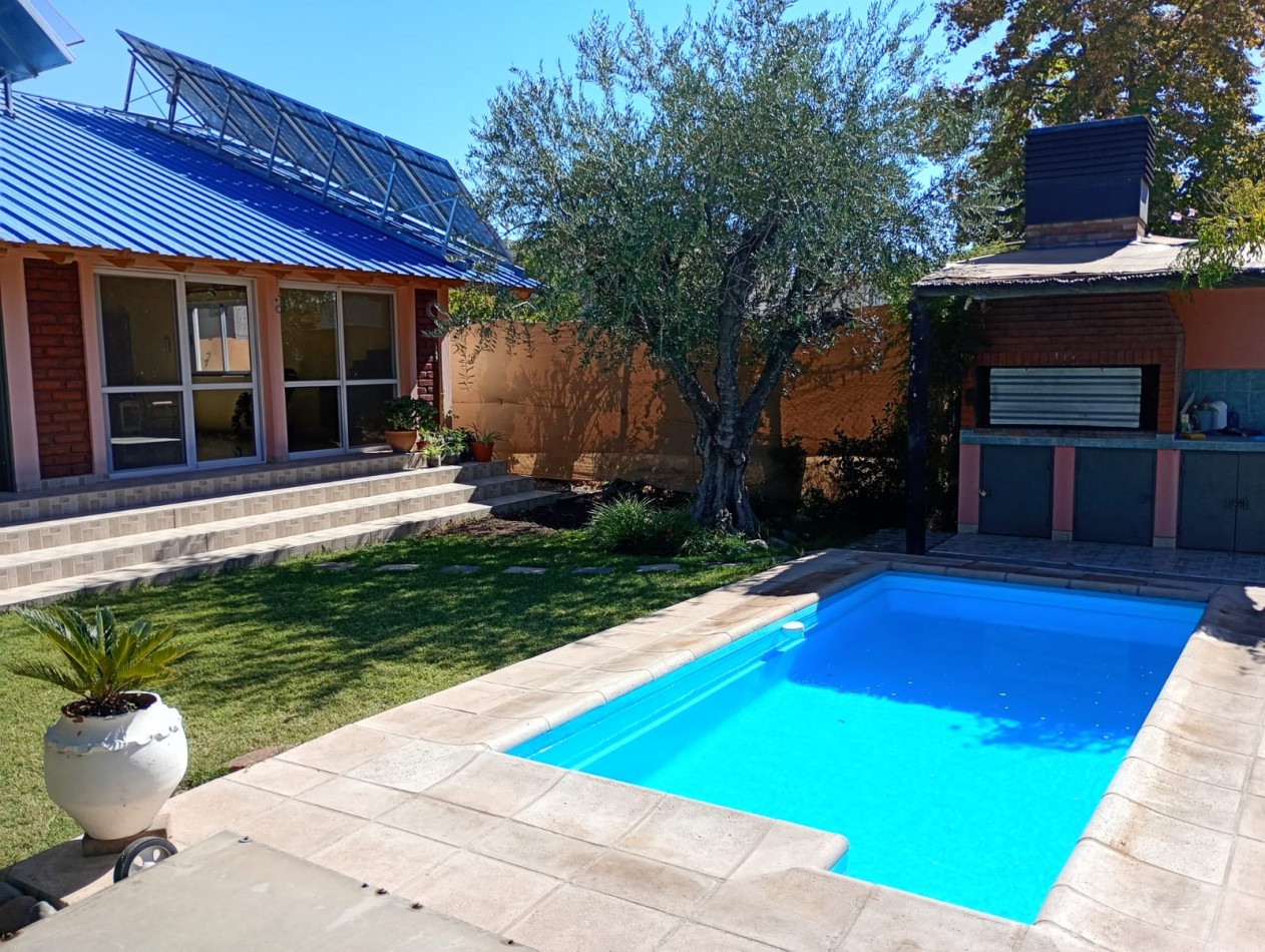 INMOESTATE VENDE CASA EN MAIPU, MENDOZA
