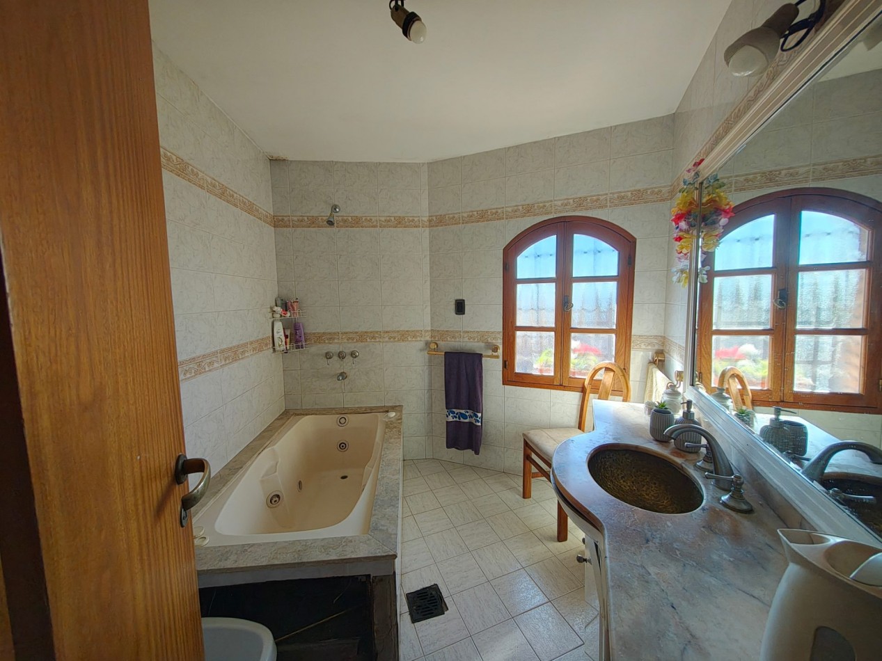 INMOESTATE VENDE CASA EN LUJAN DE CUYO, MENDOZA
