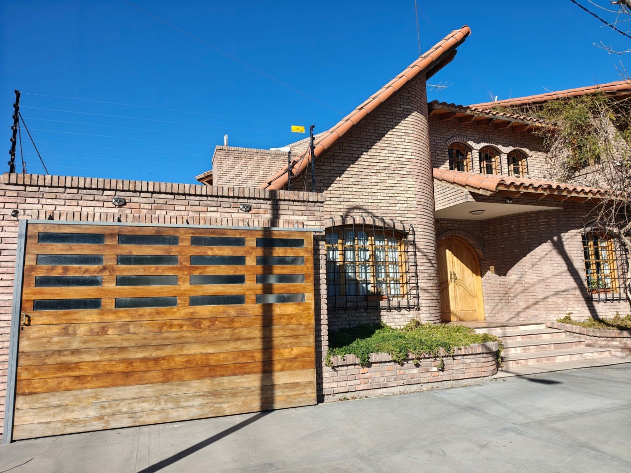 INMOESTATE VENDE CASA EN LUJAN DE CUYO, MENDOZA