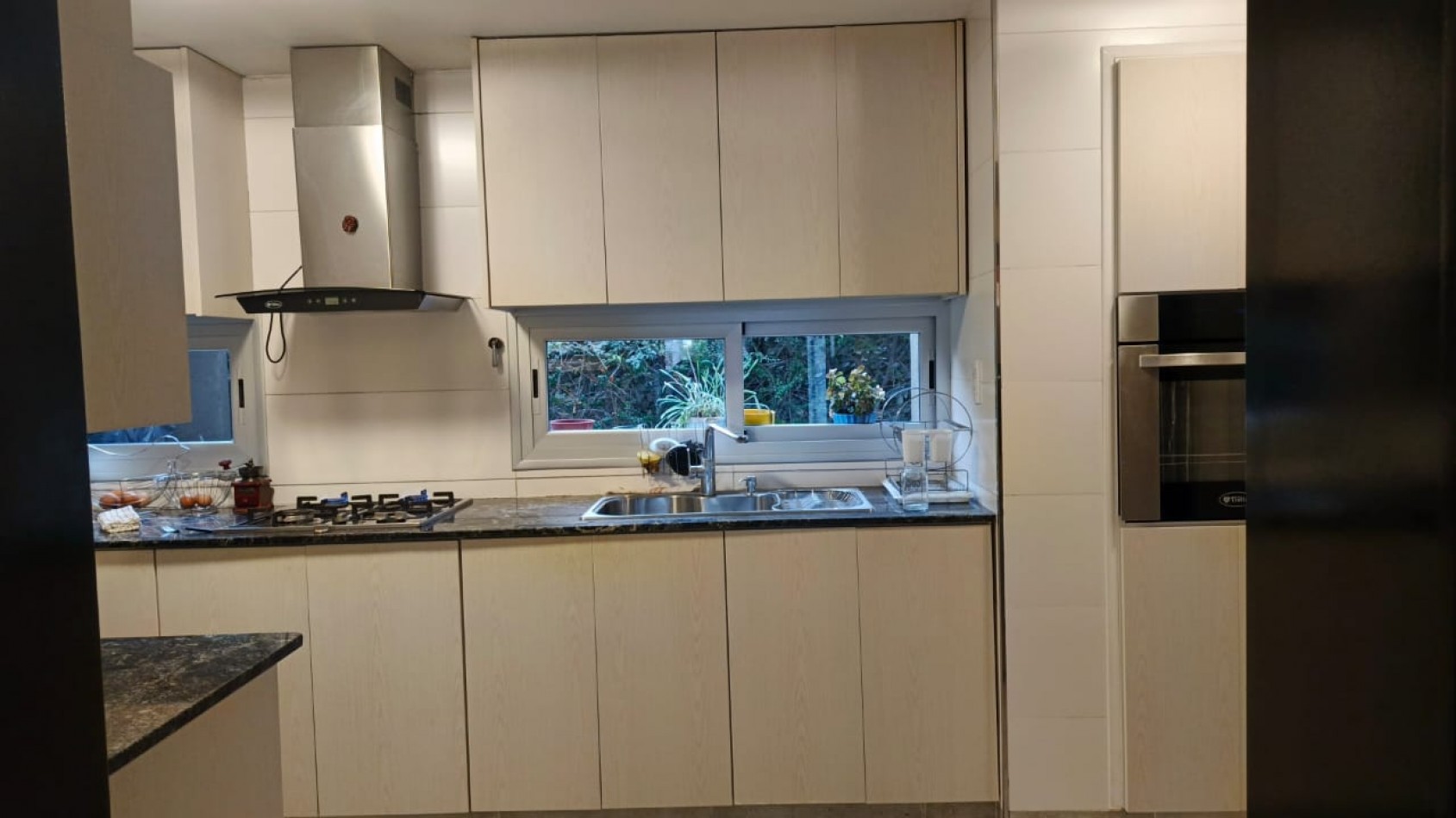 INMOESTATE VENDE CASA EN BARRIO PRIVADO LA BASTILLA, LAS HERAS, MENDOZA