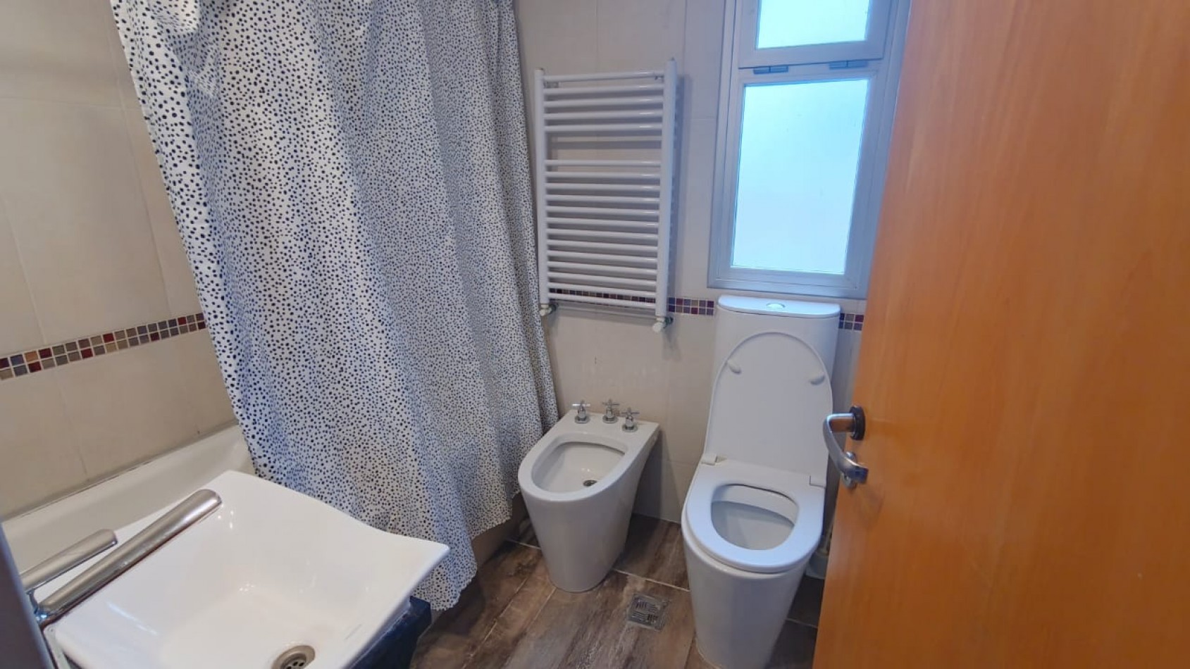 INMOESTATE VENDE CASA EN BARRIO PRIVADO LA BASTILLA, LAS HERAS, MENDOZA
