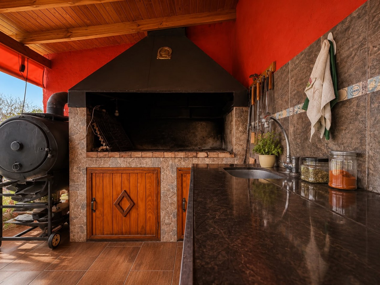 INMOESTATE VENDE CASA DE CAMPO EN EL CARRIZAL DE ABAJO, MENDOZA