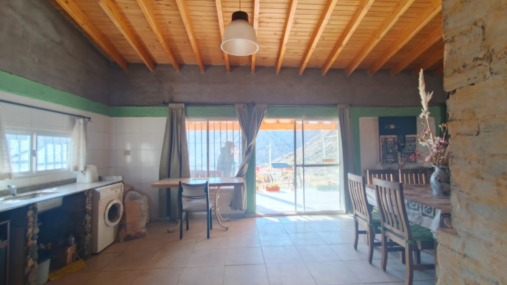 INMOESTATE VENDE COMPLEJO TURISTICO CON CASONA Y CABAÑA EN POTRERILLOS, MENDOZA
