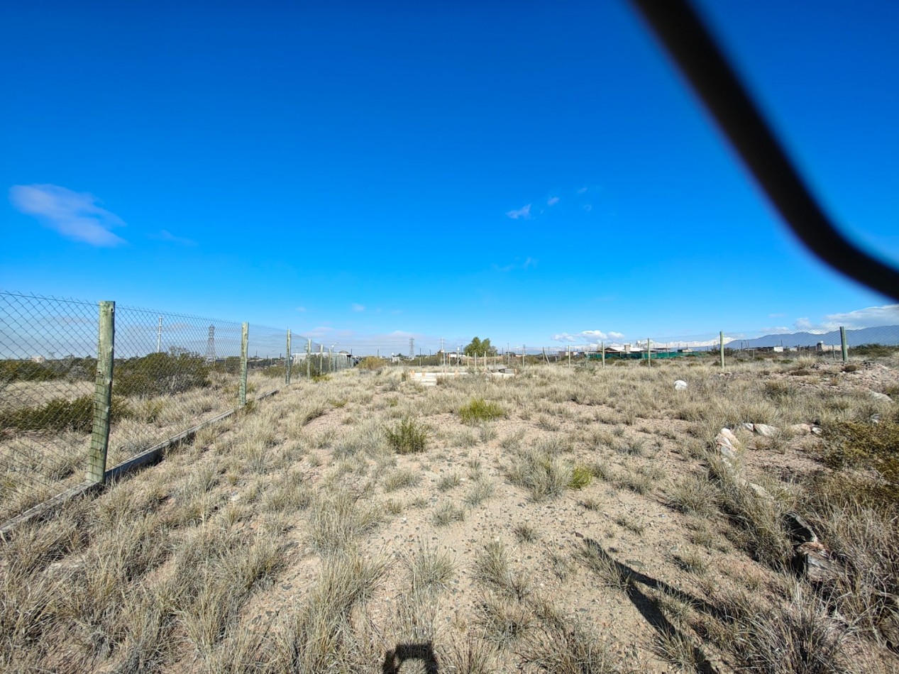 INMOESTATE VENDE TERRENO EN BARRIO PORTAL DE VERTIENTES, LUJAN DE CUYO, MENDOZA