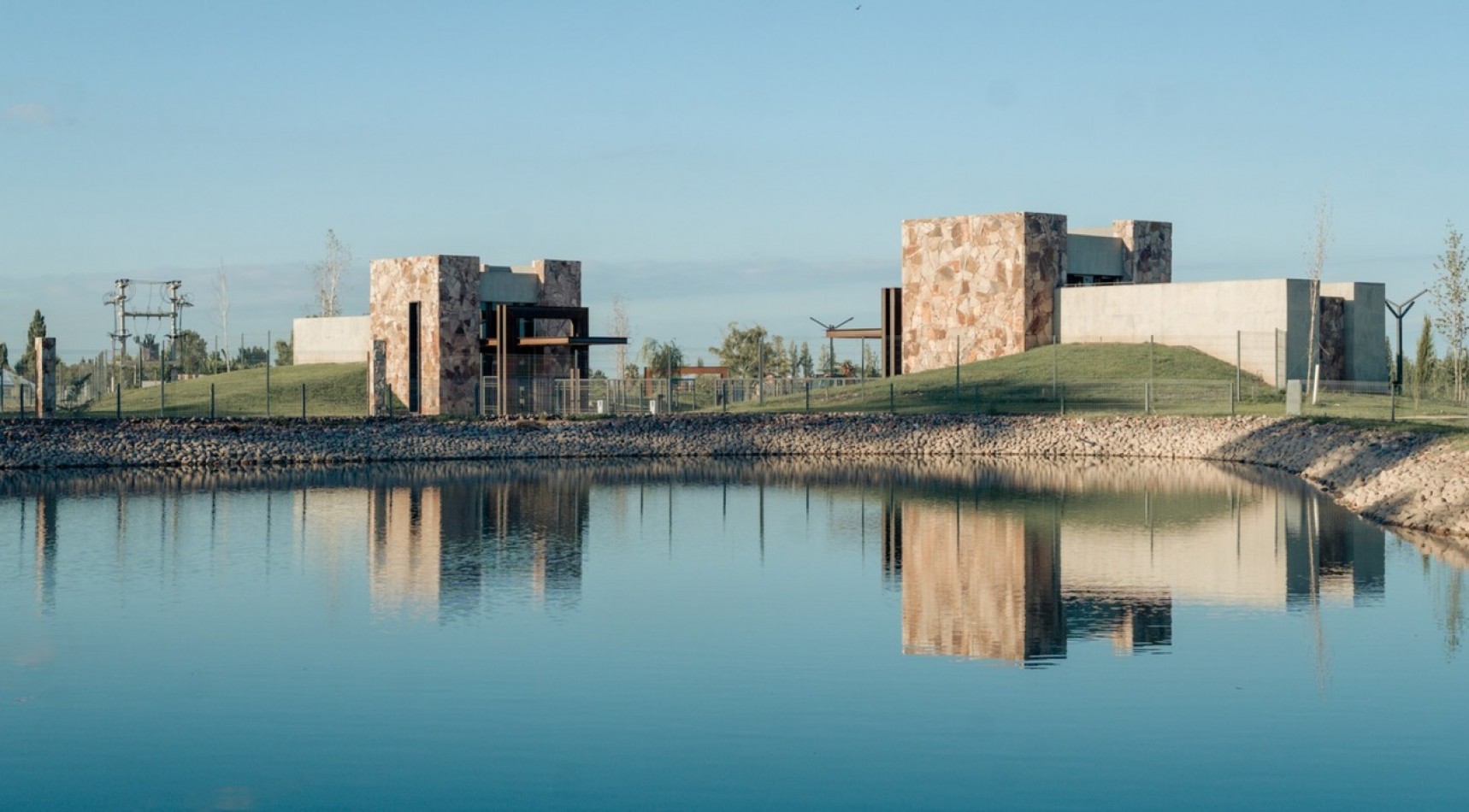 INMOESTATE VENDE LOTE EN BARRIO PRIVADO QVATTRO VIAMONTE, CHACRAS DE CORIA, MENDOZA