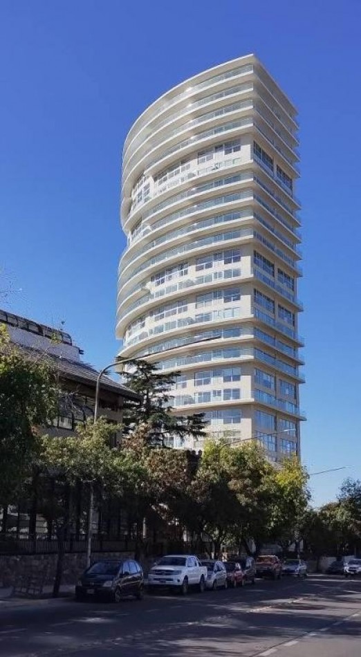 INMOESTATE ALQUILA DEPARTAMENTO AMOBLADO EN TORRES DE LELOIR, CIUDAD DE MENDOZA