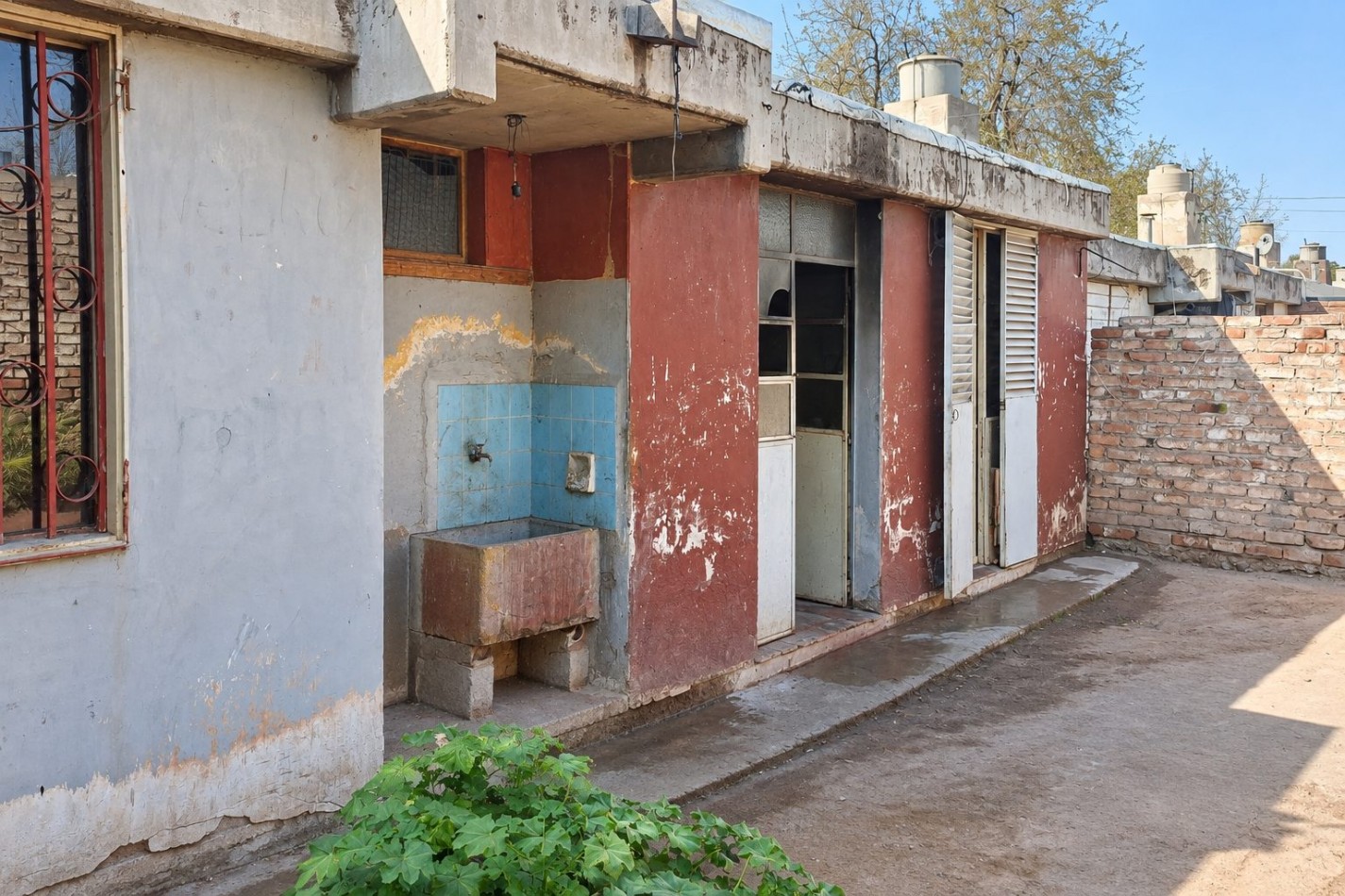 INMOESTATE VENDE CASA A REFACCIONAR EN CARRODILLA, LUJAN DE CUYO, MENDOZA