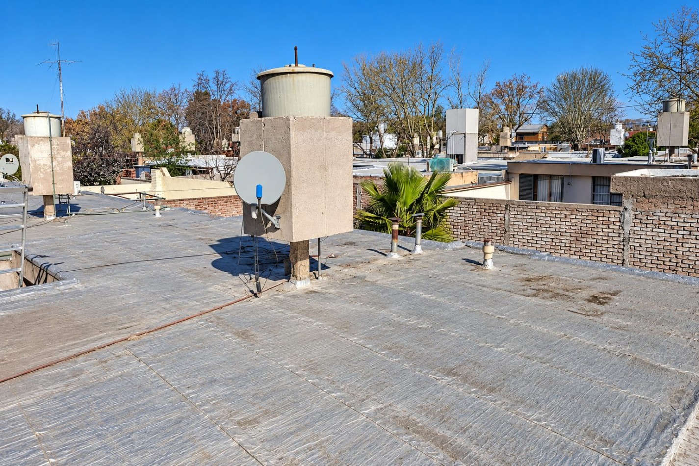 INMOESTATE VENDE CASA A REFACCIONAR EN CARRODILLA, LUJAN DE CUYO, MENDOZA