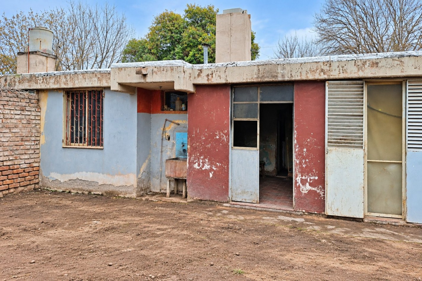 INMOESTATE VENDE CASA A REFACCIONAR EN CARRODILLA, LUJAN DE CUYO, MENDOZA