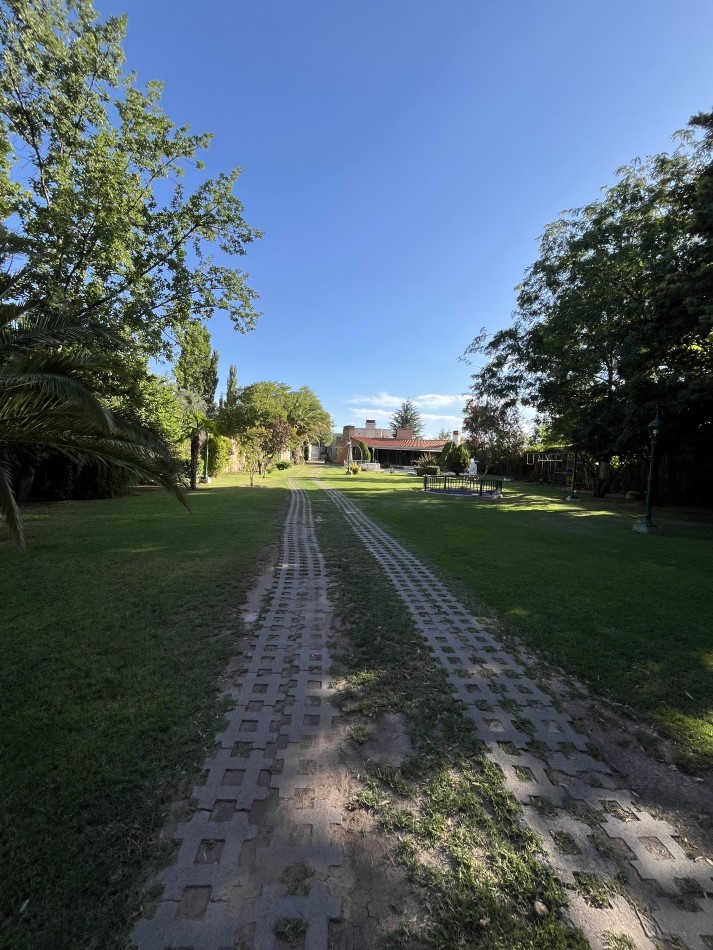 INMOESTATE ALQUILA CONJUNTO RESIDENCIAL EN CHACRAS DE CORIA, MENDOZA