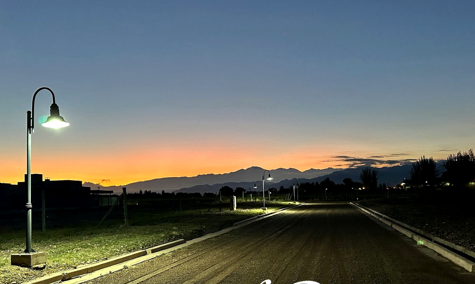 INMOESTATE VENDE LOTES EXCLUSIVOS EN COMPLEJO CARRASCAL - LUNLUNTA, LUJAN DE CUYO, MENDOZA